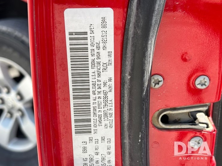 2017-ram-1500-slt-image-93