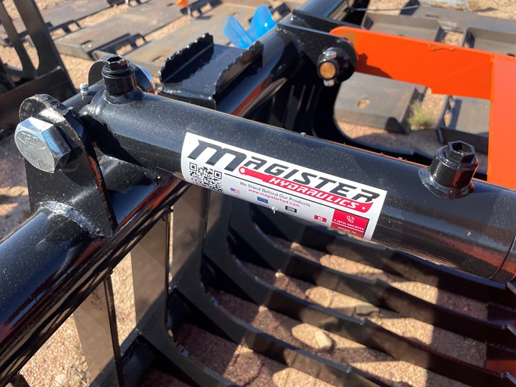 #4116-•-76"-skeleton-grapple-bucket-attachment-image-9