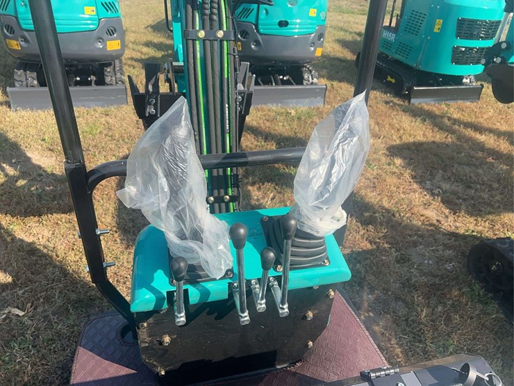 mini-excavator-qh12r-image-26