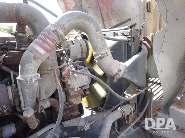 1997-ihc-9400-eagle-truck-(pz13991,-unit-433)-image-74