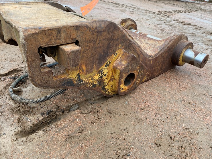 caterpillar-345-image-6