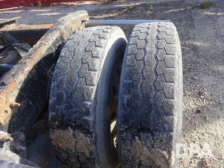 2016-freightliner-coronado-day-cab-glider-truck-(pz13982,-unit-720)-image-50