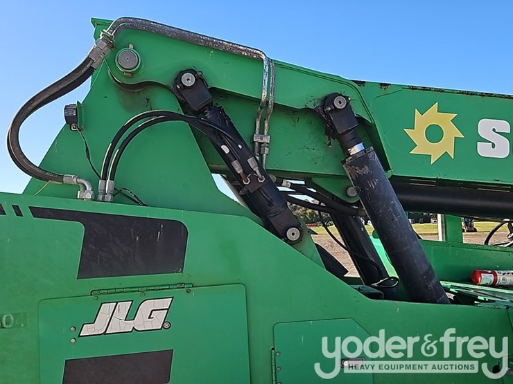 2016-sky-trak-6036-image-12