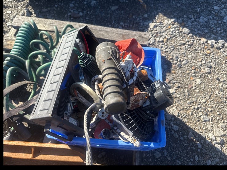 #27564-•-lot-of-miscellaneous-inv#-27564-image-4