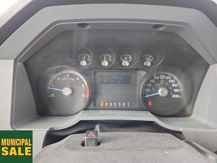 2015-ford-f450-image-23