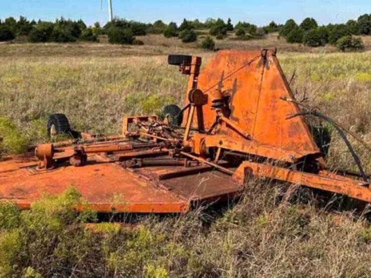 batwing-mower-(12’-or-13’)-image-1