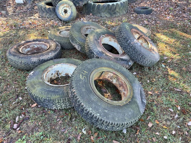 8-10-20-semi-rims-and-tires,-some-still-have-plenty-life-yet.-image-1