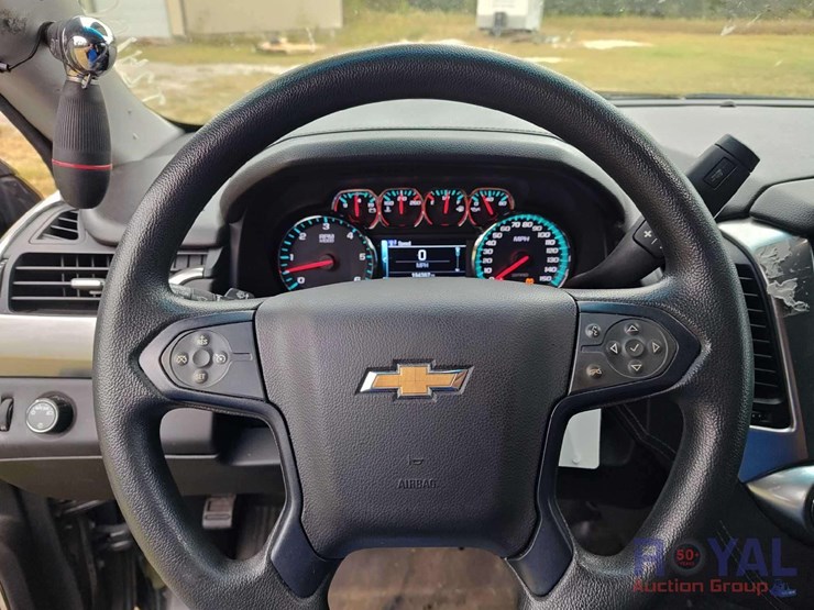 2019-chevrolet-tahoe-image-16