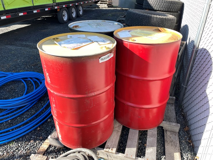 #5699-•-(3)-55-gallon-steel-drums-image-4