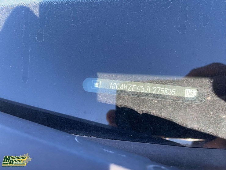 2018-chevrolet-silverado-3500hd-image-21