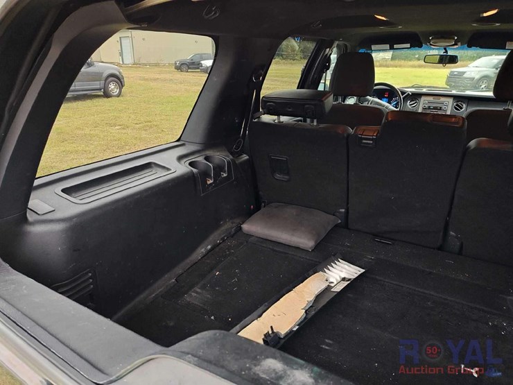 2016-ford-expedition-image-31