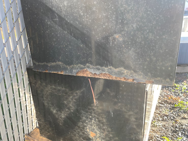 #5672-•-(2)-rc-truck-mount-toolboxes-image-4