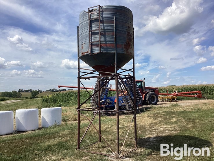 13'-tall-grain-storage-image-7
