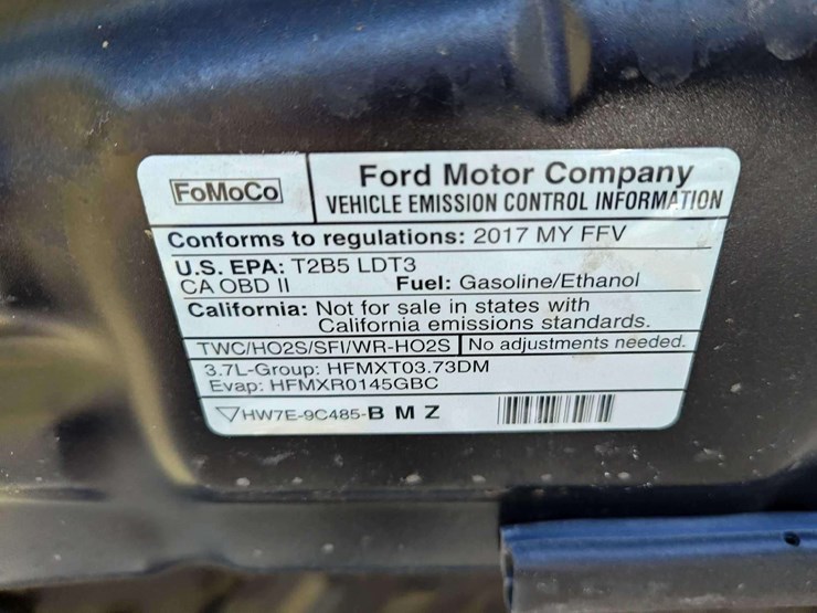 2016-ford-explorer-image-7