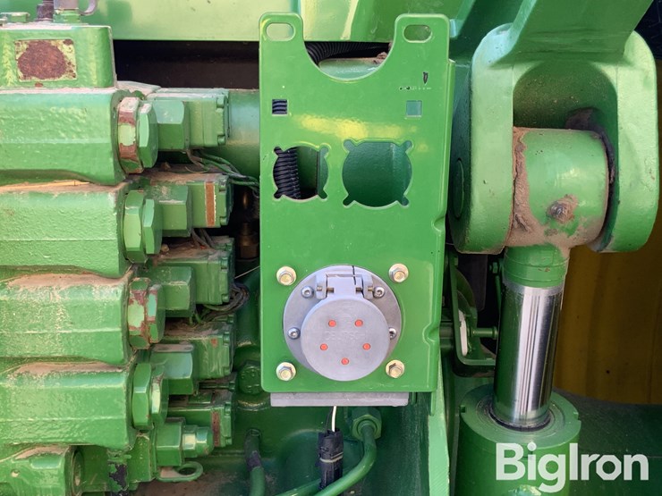 2000-john-deere-8210-image-14