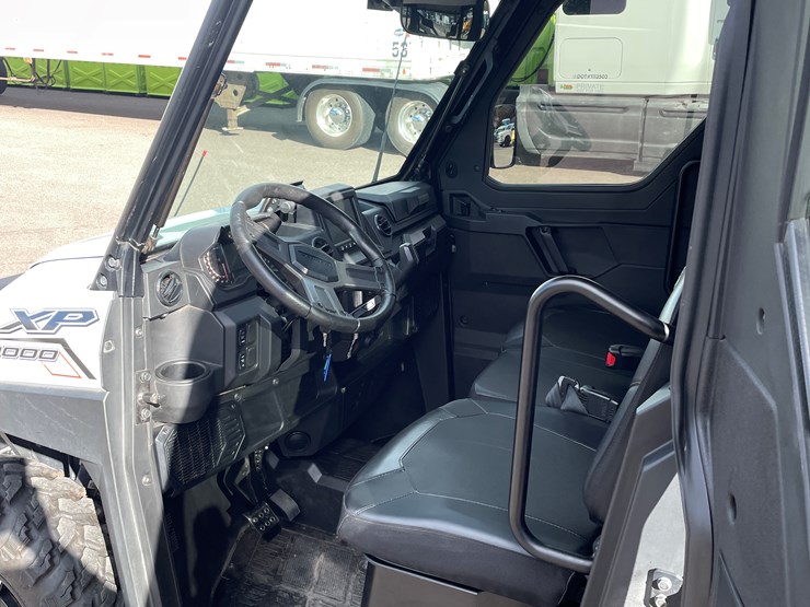 2021-polaris-ranger-crew-image-38