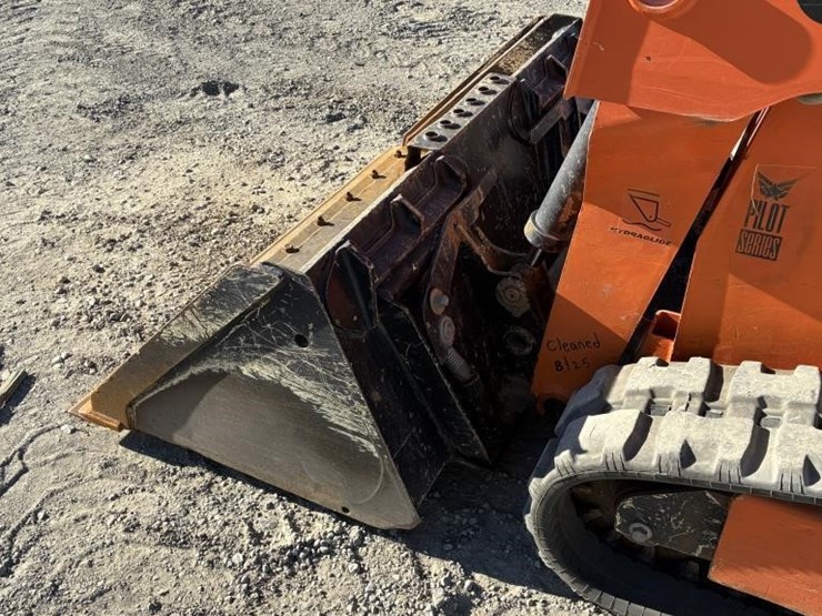 2021-gehl-rt105-image-5