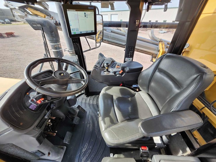 2018-agchem-9300b-terragator-image-23