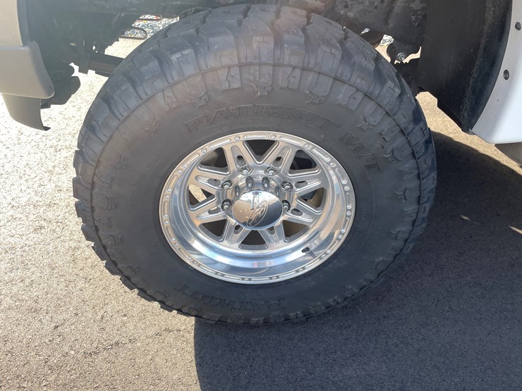 2002-ford-excursion-limited-image-17