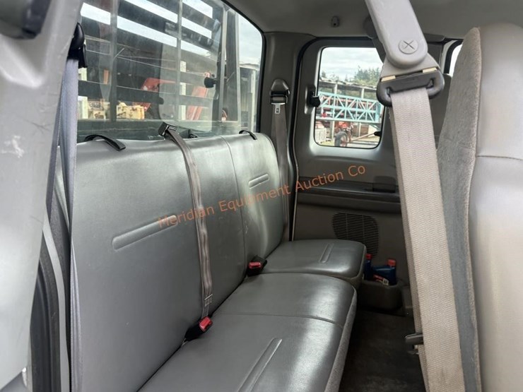 2004-ford-f350-image-34