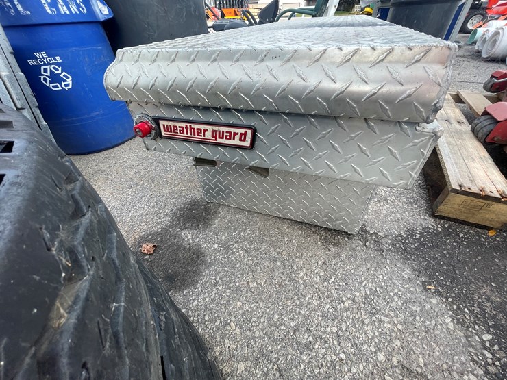 #14046-•-truck-tool-box-(o4)-image-13