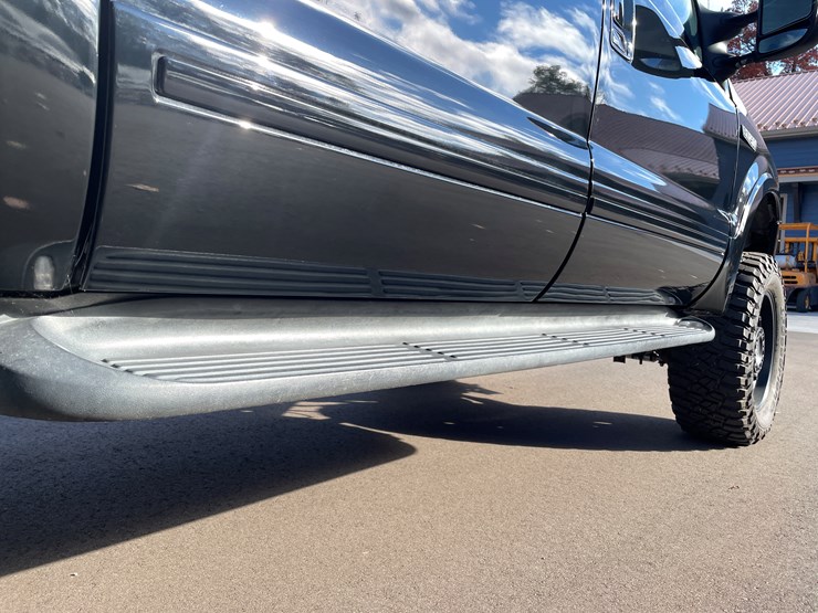 2004-ford-excursion-limited-image-44