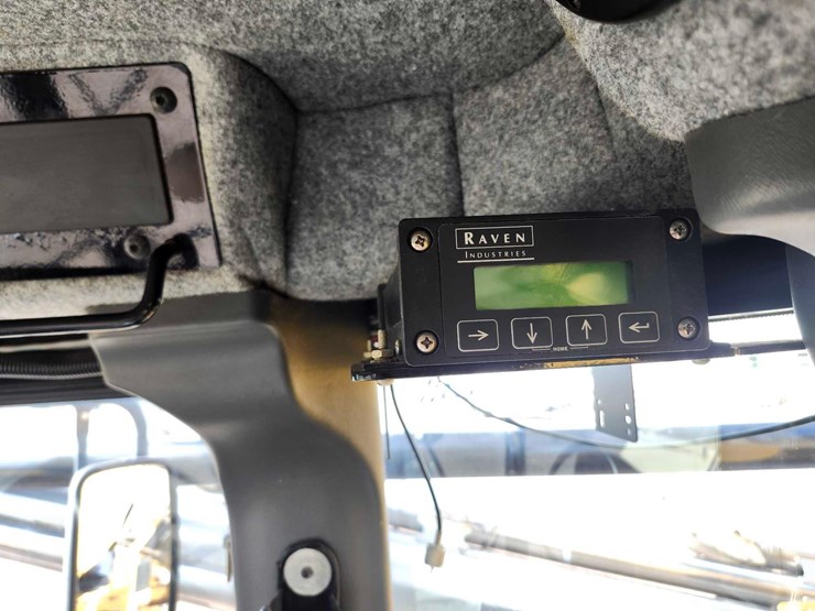 2013-agchem-9300-terragator-image-26