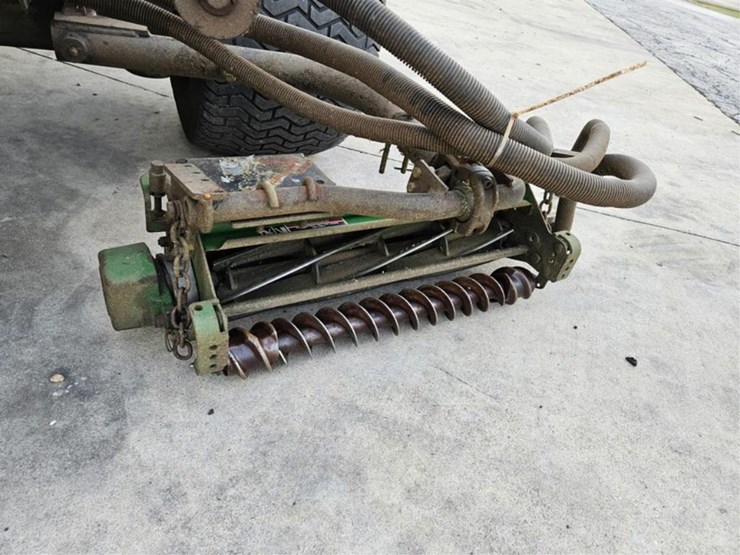 john-deere-3225c-image-11