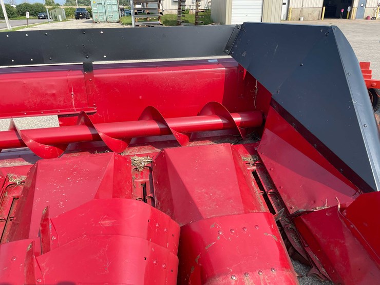 #14076-•-case-1063-corn-head-(o12)-image-4