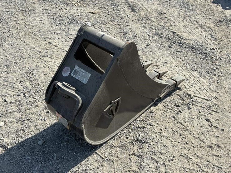 sany-excavator-bucket-w/-teeth-12"-image-3