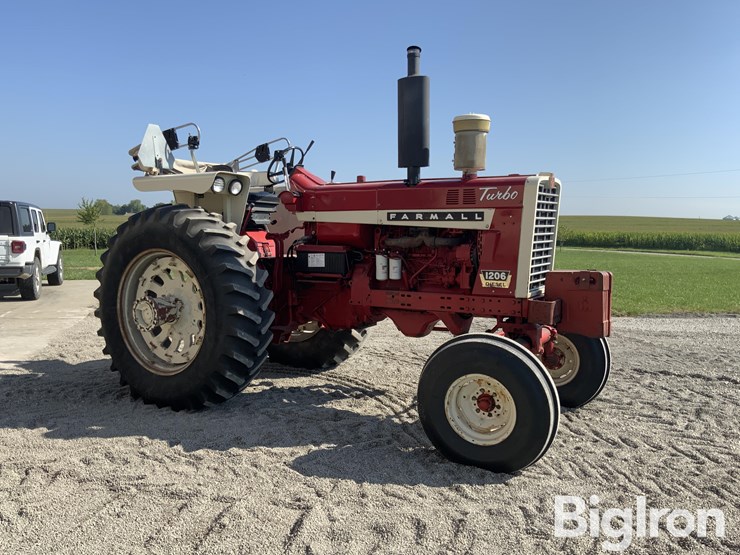 1967-international-5-image-3