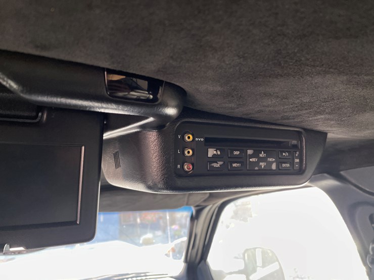 2004-ford-excursion-limited-image-58