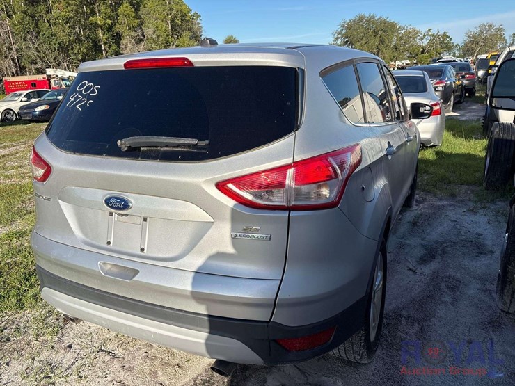 2015-ford-escape-image-3