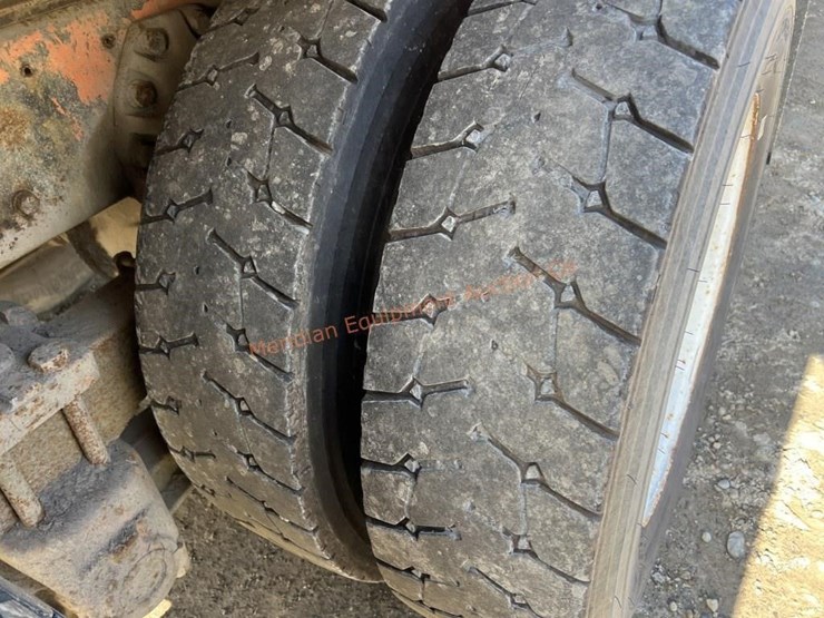 1979-ford-9000-image-42