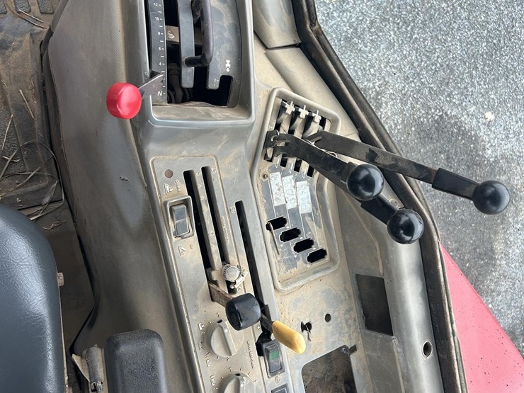 1989-case-ih-7110-image-9