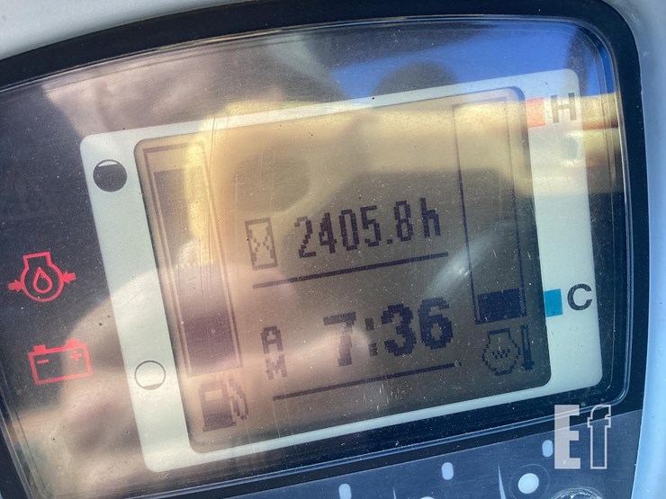 2018-kubota-kx057-4-image-14