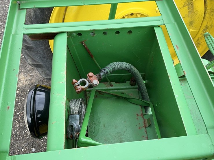 john-deere-b-image-26