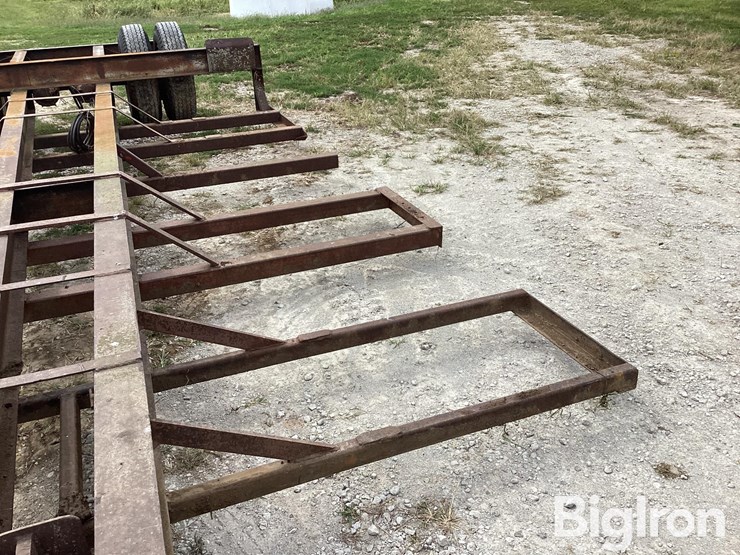 homemade-round-bale-hay-trailer-image-10