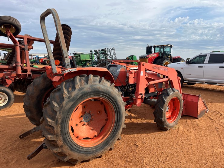 kubota-m5400-image-8