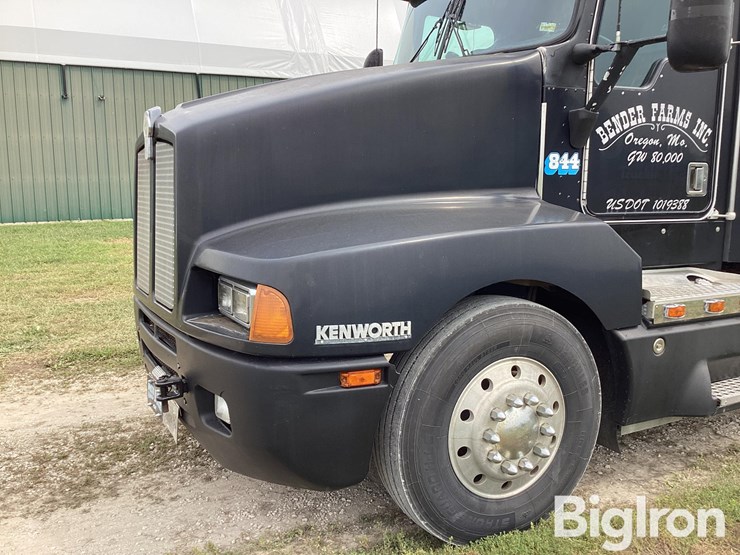 1996-kenworth-t600-image-13