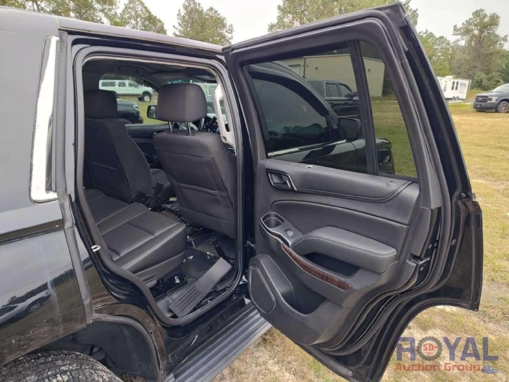 2018-chevrolet-tahoe-image-29