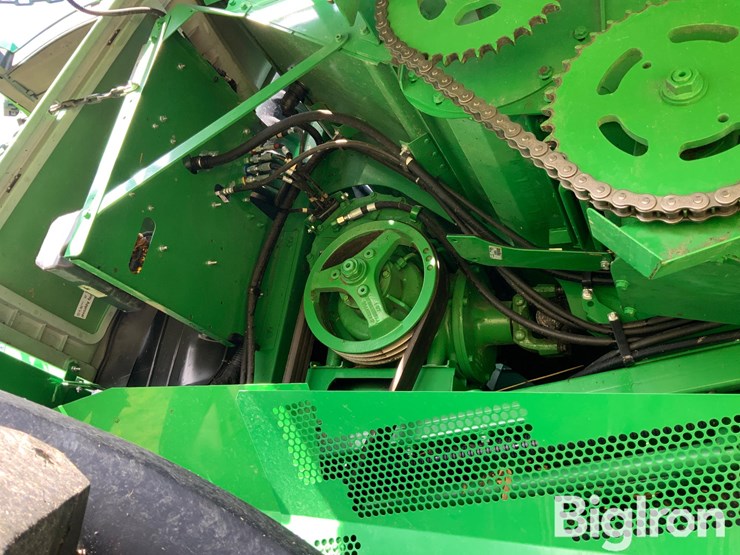 2022-john-deere-s790-image-10