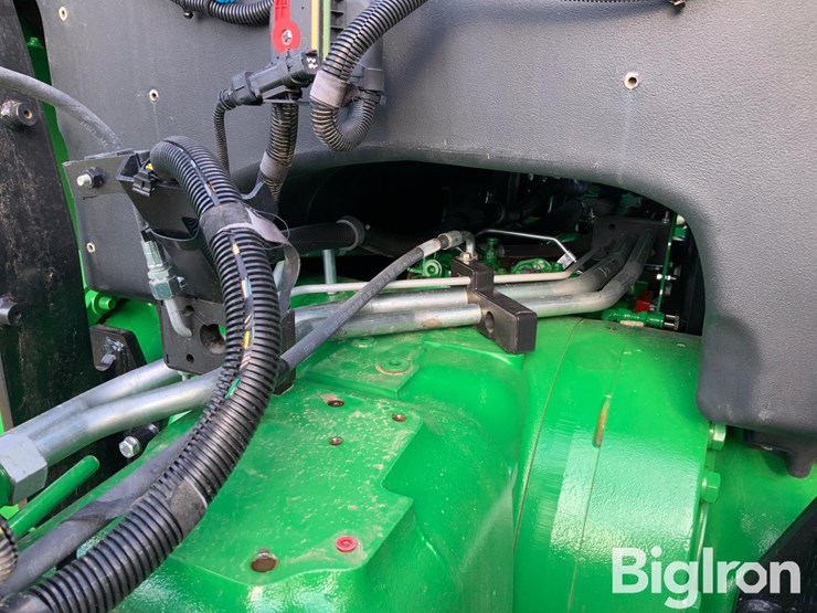 2022-john-deere-9rx-640-image-15