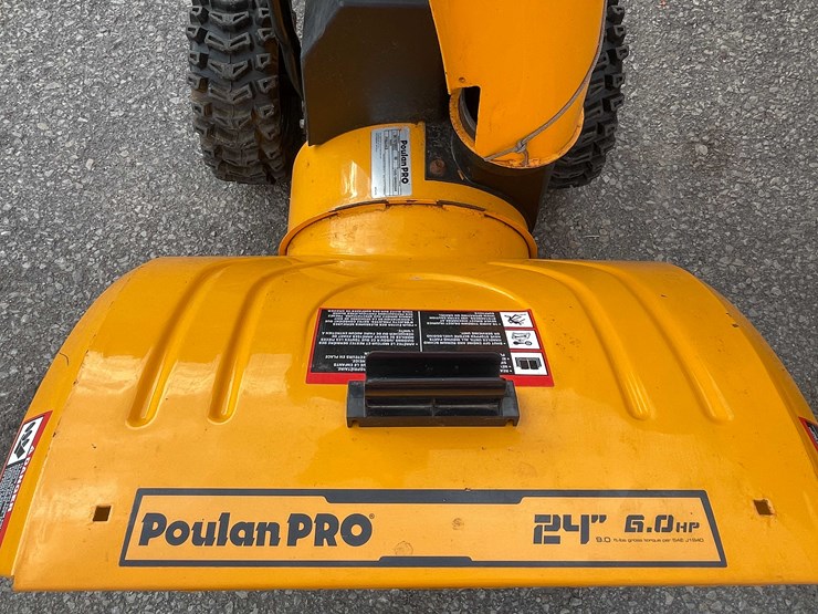 #14074-•-poulan-pro-24"-snowblower-(o11)-image-10