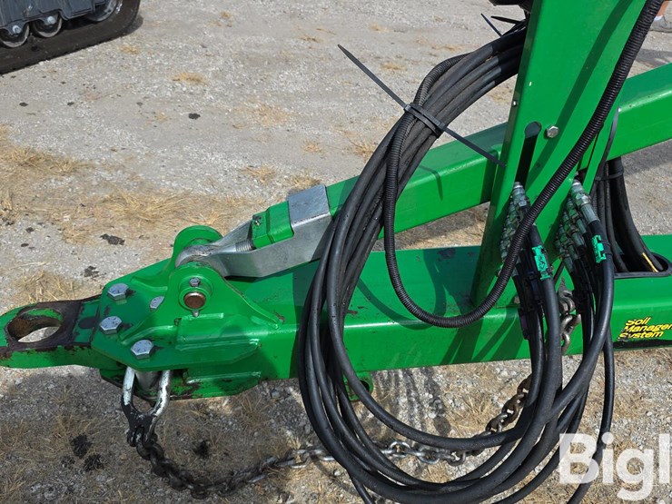 2018-john-deere-2730-image-13