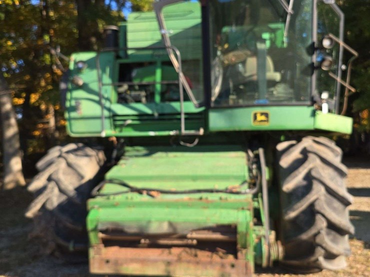 1982-john-deere-8820-image-4