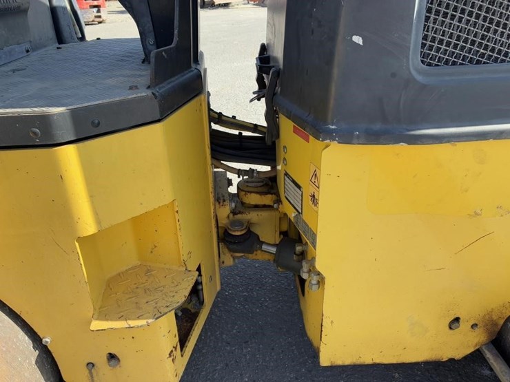 2017-bomag-bw120-image-9