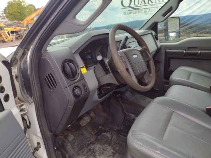 15-ford-f350-image-11