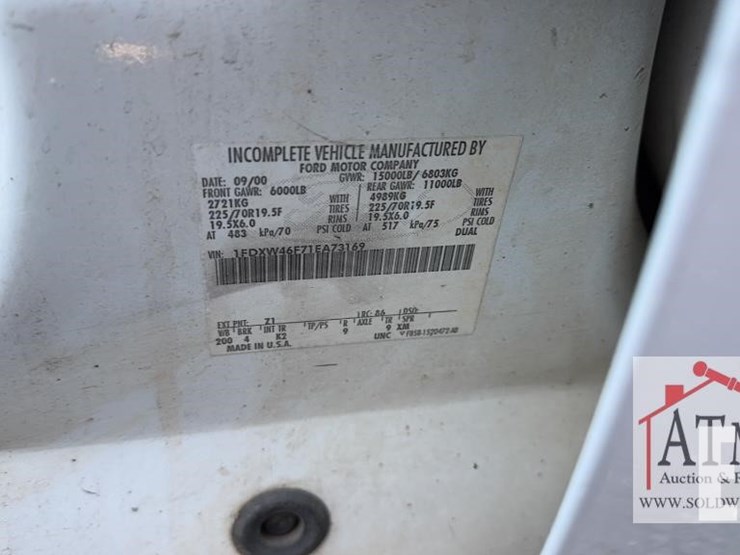 2001-ford-f450-image-16