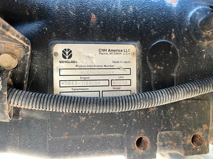 new-holland-tc30-image-15